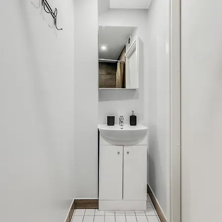 Juhkentali 46, Korter 6 公寓